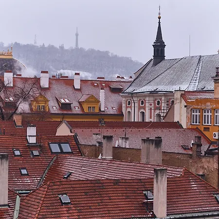 Old Town Square Royal